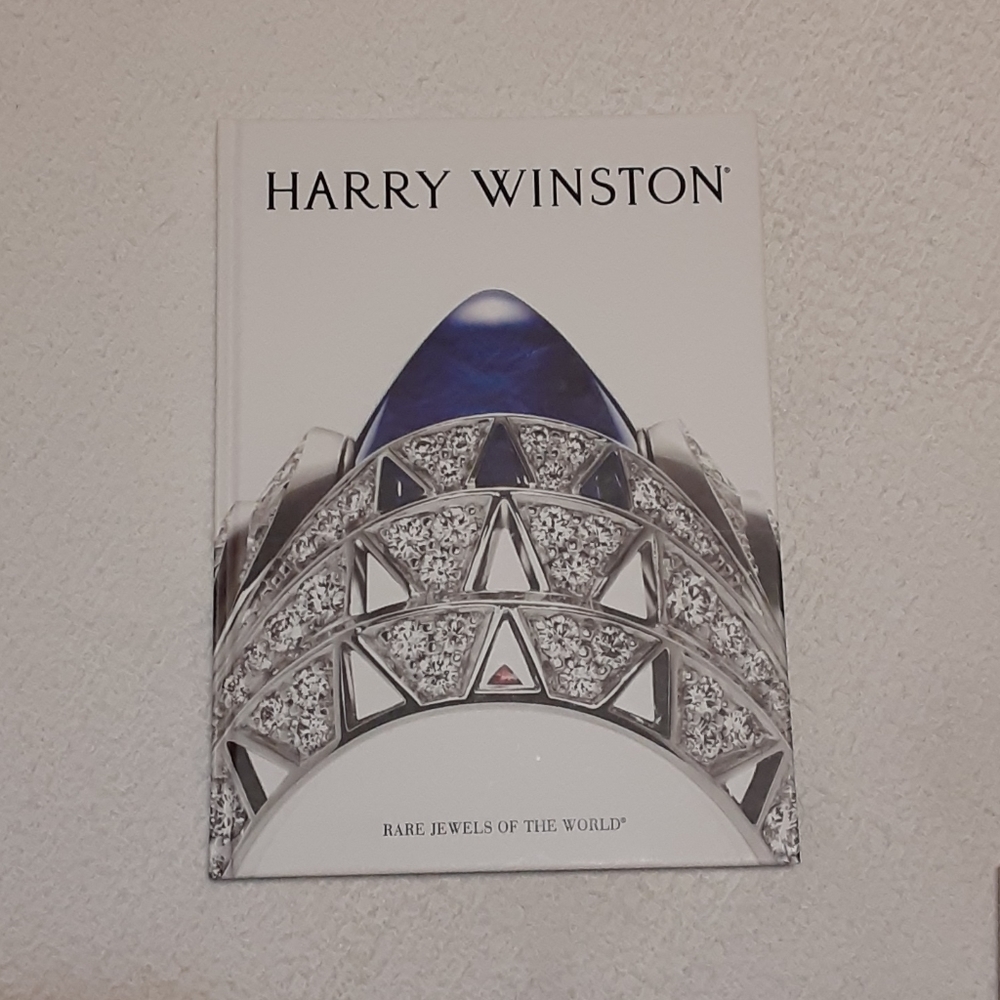 Harry Winston Rare jewels of the Workd Book.